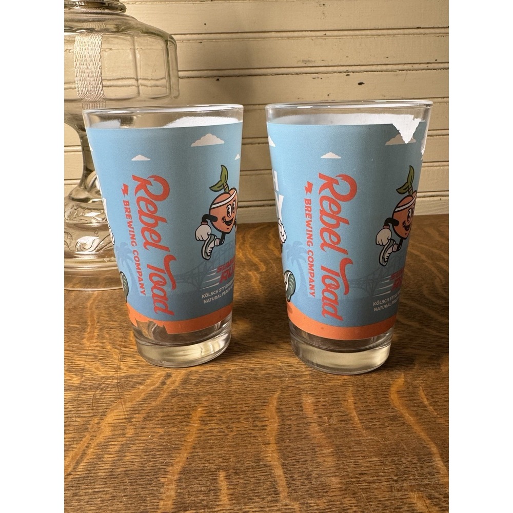 Rebel Toad Brewing Peach to Bay Beer Glasses Set of 2 Heavy 6" Pint Glasses
